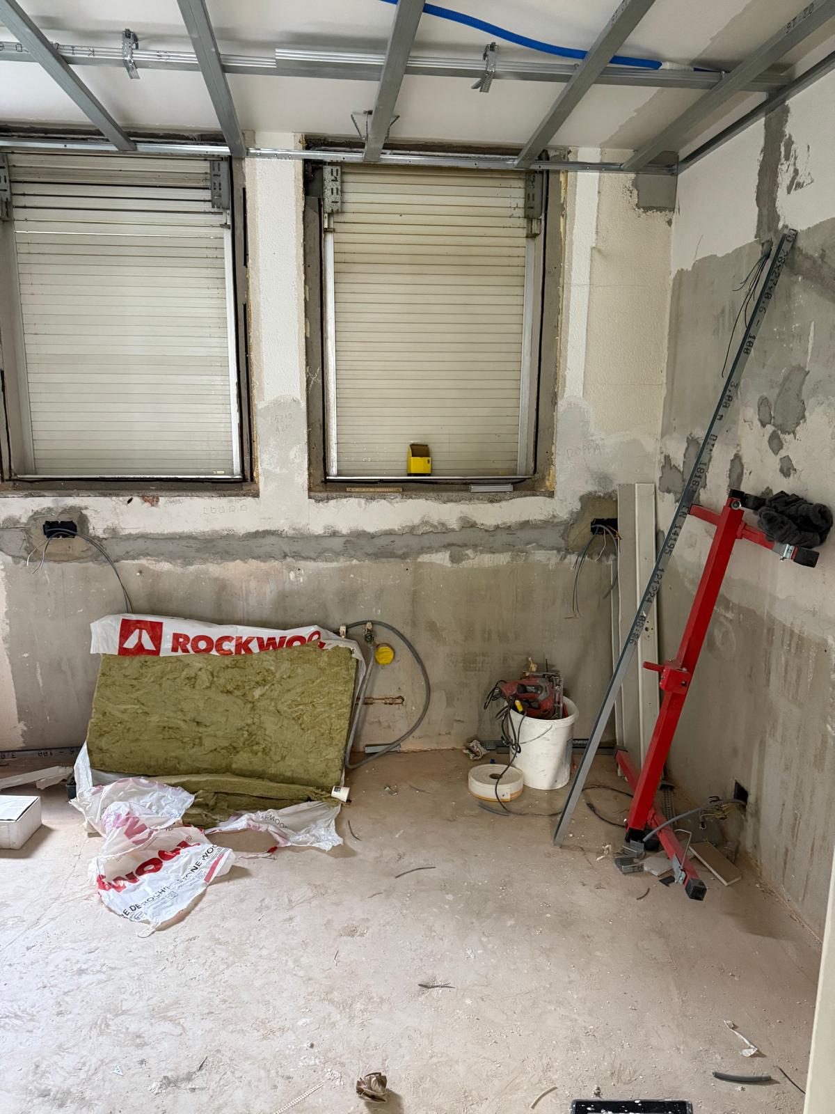 renovation.porza.before - renovation.porza.areas.ceiling